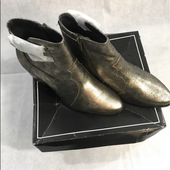 Metallic Qupid Heeled Boots - Picture 2 of 3